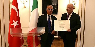 Türk hekimine İtalya'dan  