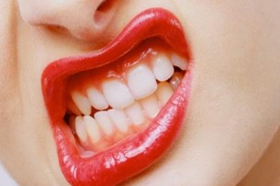 Sıka sıka ağızda diş kalmayacak!