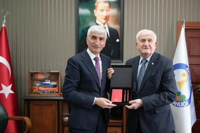 Böbrek sağlığı için el ele verdiler