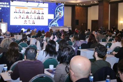 Bu toplantıda "Parkinson hastalığı" masaya yatırıldı