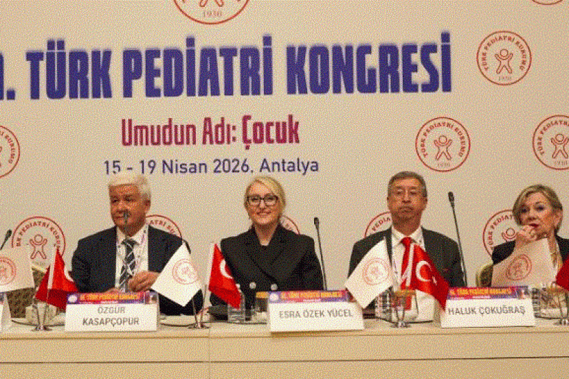 Çocuklar elde silahla değil kitapla dolaşmalı